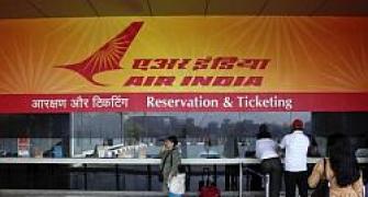 Govt working on proposal to cap lowest, highest airfares