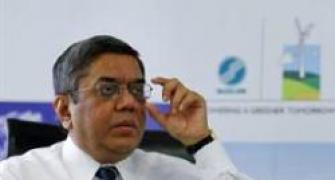 Suzlon's Tanti, 4 other execs settle charges with Sebi