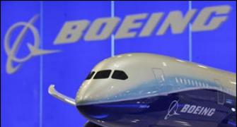 Boeing forecast assumes little impact from 787 woes
