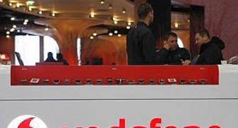 Vodafone offers Rs 4,000 cr for licence renewal
