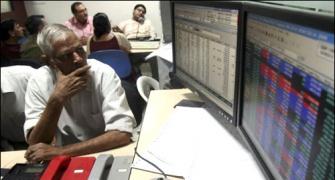 Sensex ends in red; RBI policy eyed