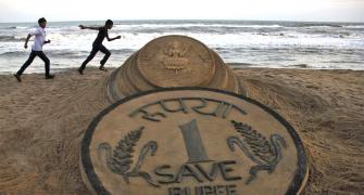 Rupee cracks 68-mark; tanks 96 paise vs dollar