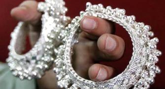 Starved of gold, Indians may import record volumes of silver