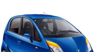 Tata launches Nano CNG at Rs 2.52 lakh; offers superb mileage