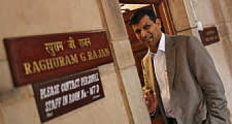 FinMin sends Rajan report to PlanCom for 'necessary action'