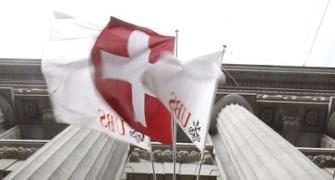 India steps up pressure on Switzerland to share bank info