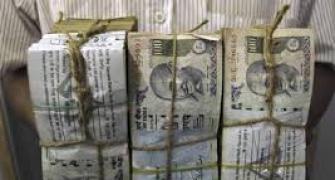 Rupee hits 3-week high on debt-related dollar inflows