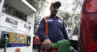 Petrol pumps will remain shut on Sundays in 8 states