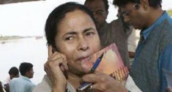 Bengal will not implement land act amendments: Mamata