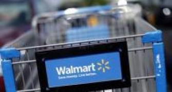 Walmart to roll out B2B e-com; studying FDI in multi-brand