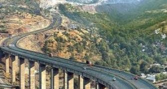 FinMin approves bailout for roads sector