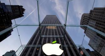 Apple to buy Beats, music mogul Iovine for $3 billion