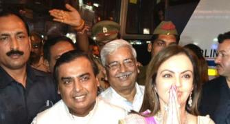 Modi effect? Mukesh Ambani celebrates wife's b'day in Varanasi