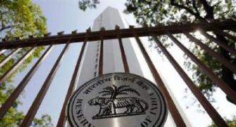RBI wants code of conduct for banks on customer rights