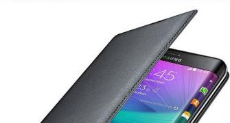 Samsung's next big bet: Smartphone with a curved screen