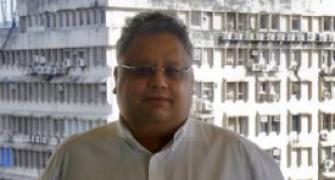 Rakesh Jhunjhunwala picks up stake in Spicejet