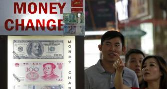 China lets yuan fall again, Asia might see more pain
