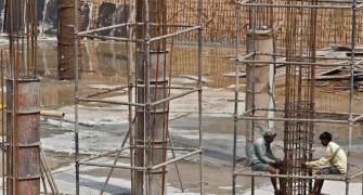 'Projects worth Rs 8.8 tln stalled but situation improving'