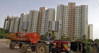 How do ready reckoner rates affect realty prices?