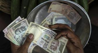 Factors that will decide the fate of rupee this month