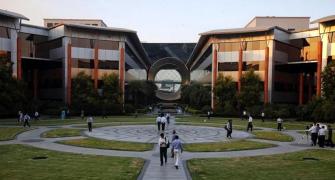 Infosys to increase staff salary by up to 12%