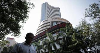 Sensex ends 190 points higher led by Infosys; Nifty reclaims 7,900