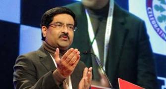 Birla meets telecom secy over Rs 53,000 cr AGR dues
