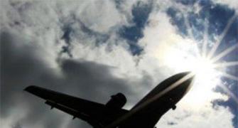 Government drops plan to cap airfares