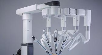 When robots turn into surgeons