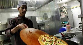 Soon railways will roll out fresh food every 2 hours