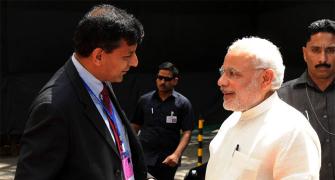 Modi knows everything, has no need for experts like Rajan: Rahul