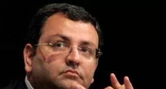 Indian Hotels' independent directors back Cyrus Mistry