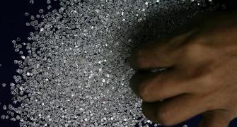 Coronavirus may hit Surat diamond trade for Rs 8000cr