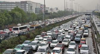 No festive cheer for auto sector; car sales down 5%