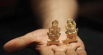 MCX to launch gold options on Oct 17