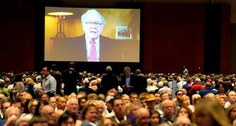 Buffett on US-China, missing Amazon story, cryptocurrency