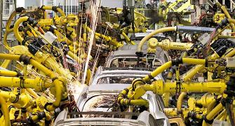 Hyundai uses 580 robots in Chennai plant. Maruti 5,000!