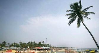 3.8 cr people may lose jobs in tourism & hospitality
