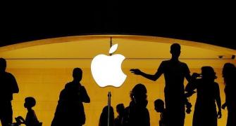 Apple tops India smartphone market in revenue share