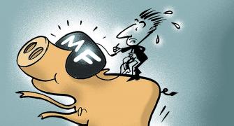 After 8 mths, equity MFs see Rs 9,115 cr inflow in Mar