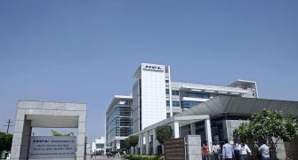 HCL Tech to hire 20,000 people in next 2 quarters