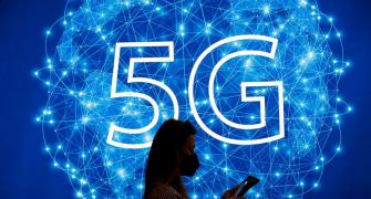 Govt expects 5G rollout in early Oct: Vaishnaw