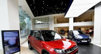 Car dealers seek Siam's help amid inventory woes