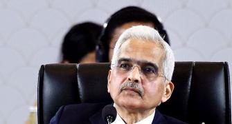 Interest rate cut at this stage could be risky: Das