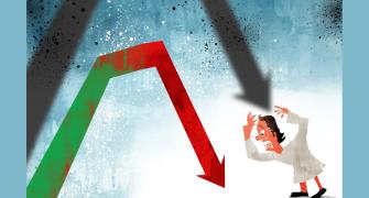 How To AVOID LOSSES When Markets Crash