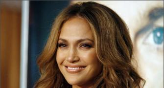 Jennifer Lopez returns to films The Back-up Plan