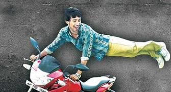 Tamil hit Polladhavan gets Telugu remake
