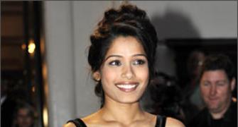 Freida Pinto, Kelly Brook hot up GQ awards