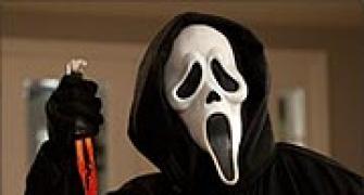 Review: Scream 4 offers nothing new