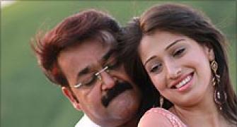 Review: Watch Oru Marubhoomikkatha only for Mohanlal